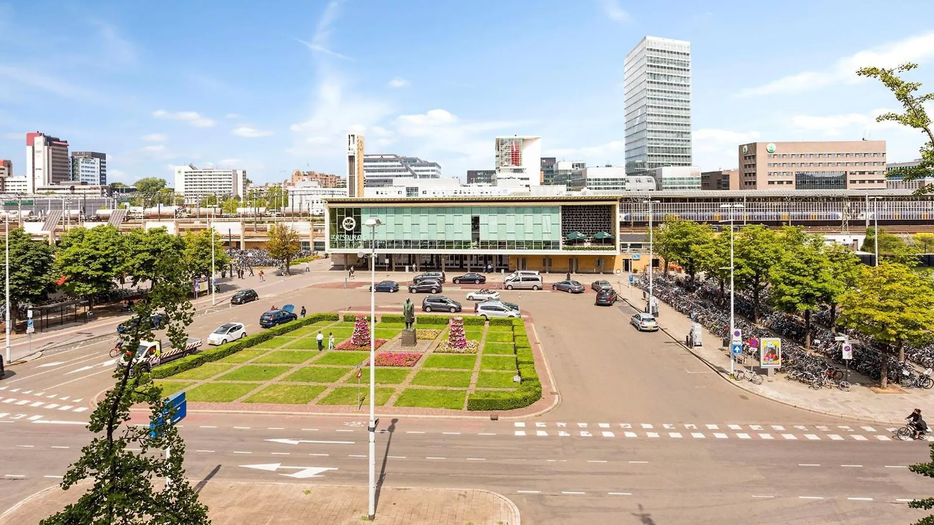 Spectacular 70M2 Penthouse With Terrace - R51C Appartement Eindhoven